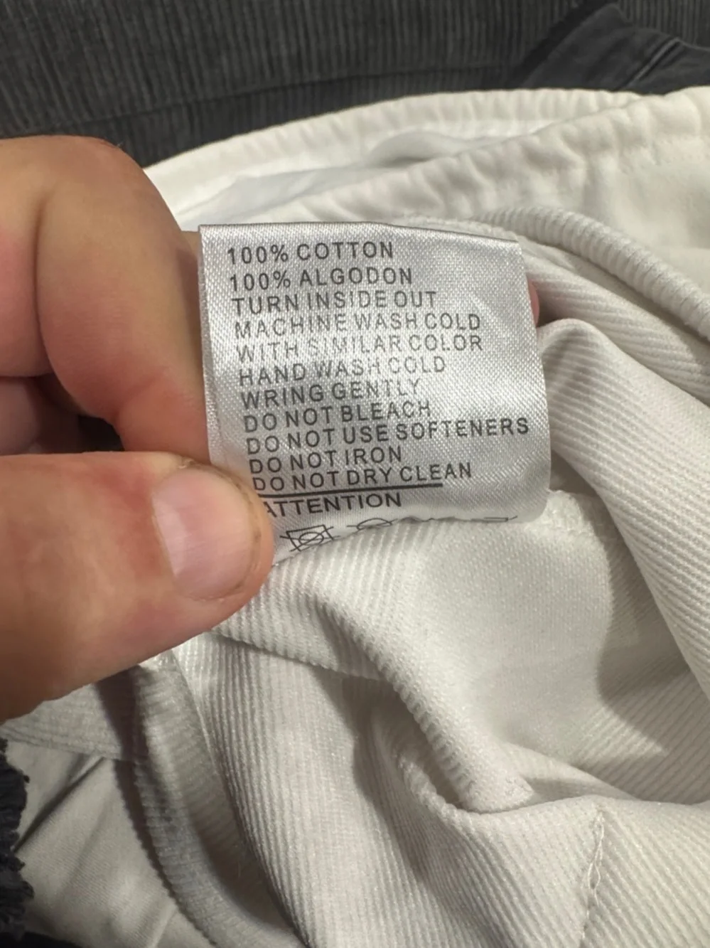 Stüssy Cream Basic front and back graphic Hoodie cut tags - Picture 12 of 13